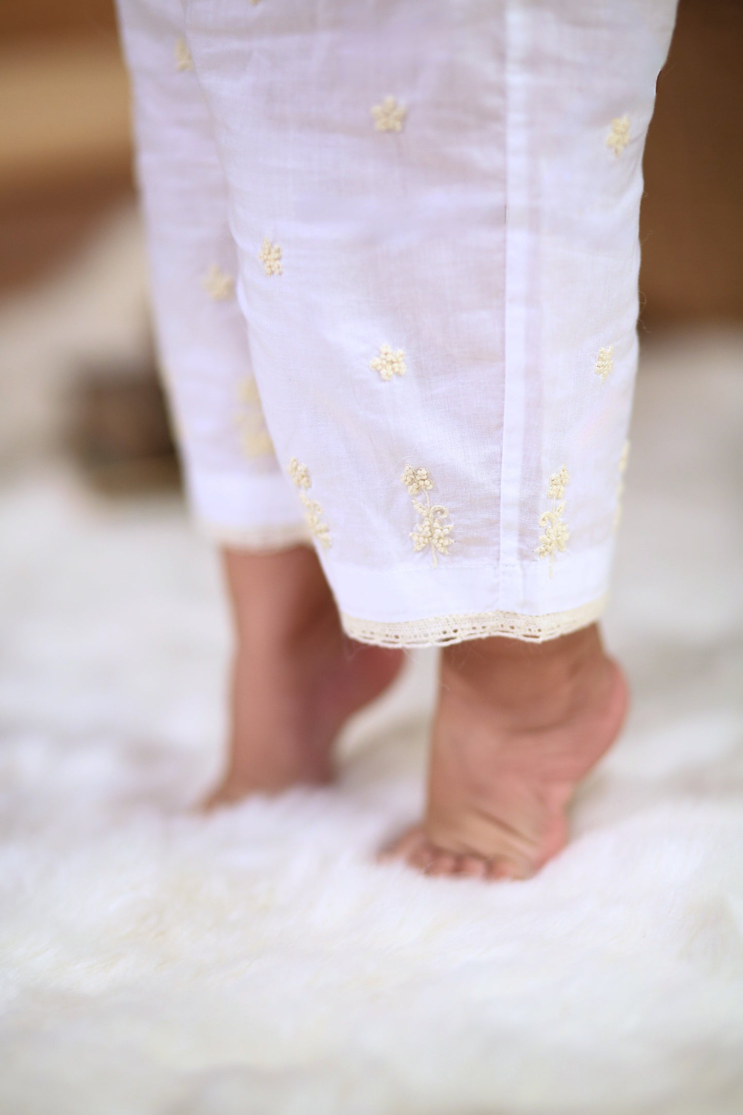 New Born Girl's Front Open Tunic Top & Bermuda Set