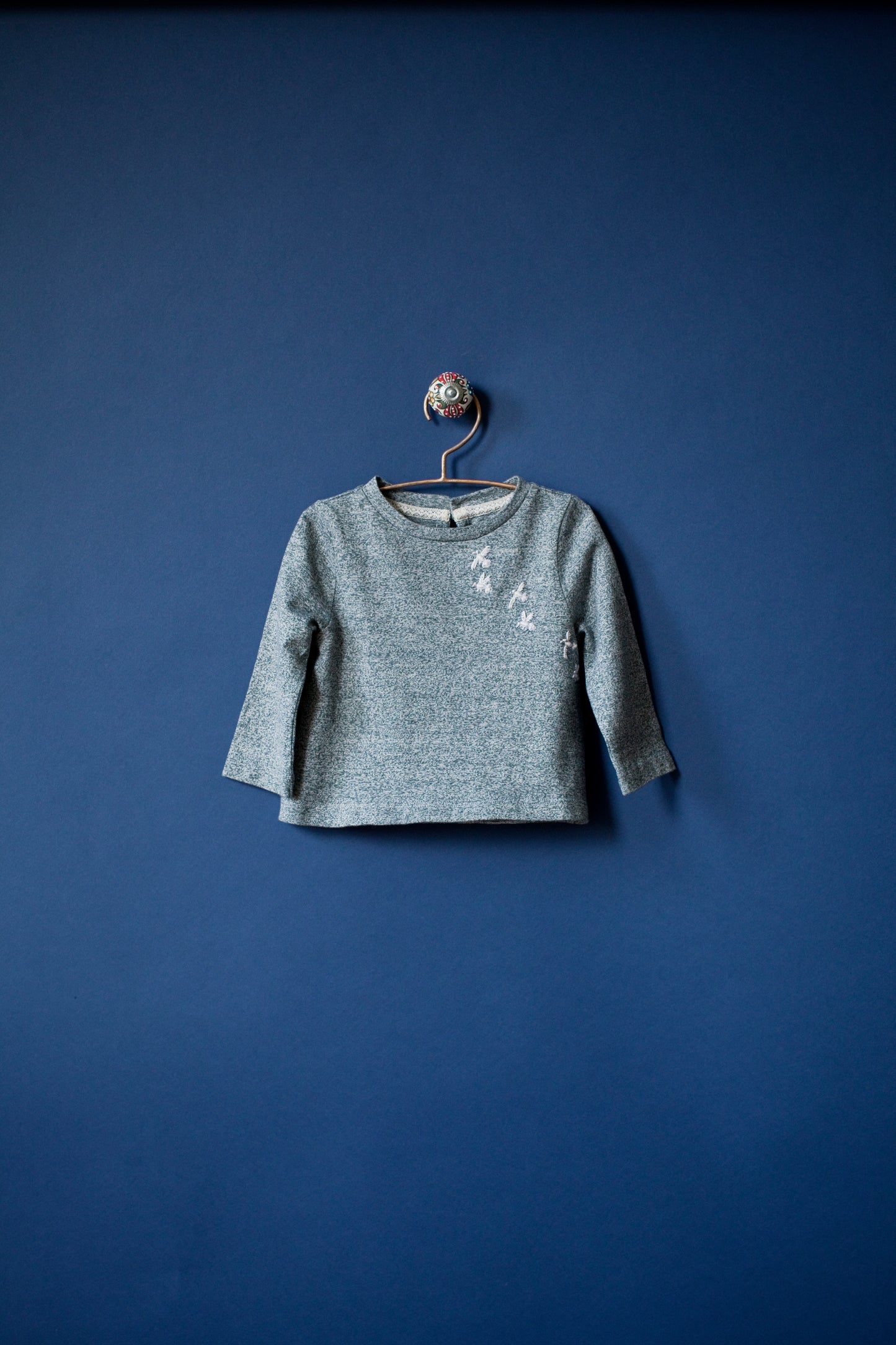 Green Heather Bird Embroidery Top